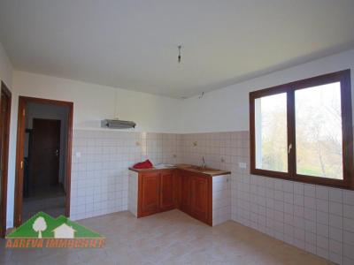 Louer Maison Saint-lary-boujean 782 euros
