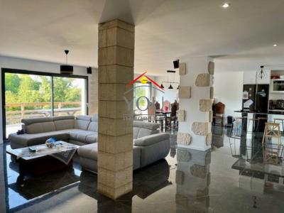 For sale Neuilly-en-thelle 8 rooms 223 m2 Oise (60530) photo 2