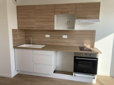For rent Meaux 2 rooms 43 m2 Seine et marne (77100) photo 1