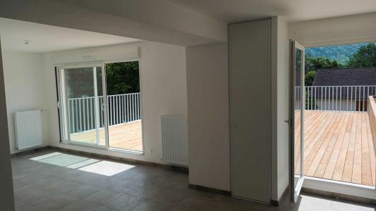 For rent Cluses 3 rooms 77 m2 Haute savoie (74300) photo 0