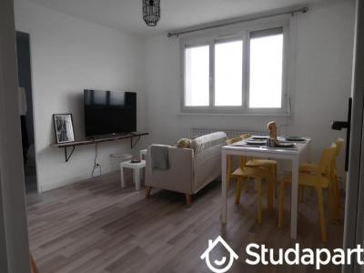 For rent Reims 1 room 10 m2 Marne (51100) photo 0