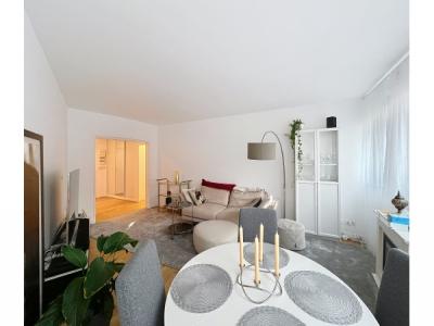 For rent Paris-15eme-arrondissement 3 rooms 95 m2 Paris (75015) photo 1