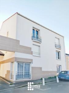 For sale Roche-sur-yon 1 room 25 m2 Vendee (85000) photo 0
