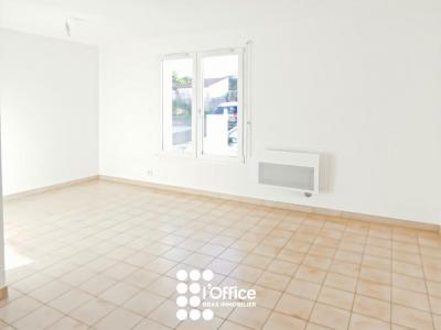 For sale Roche-sur-yon 1 room 25 m2 Vendee (85000) photo 2