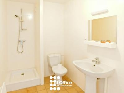 For sale Roche-sur-yon 1 room 25 m2 Vendee (85000) photo 4