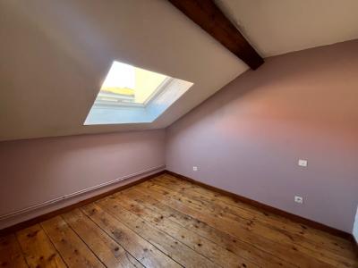 For rent Clermont-ferrand 3 rooms 37 m2 Puy de dome (63100) photo 4