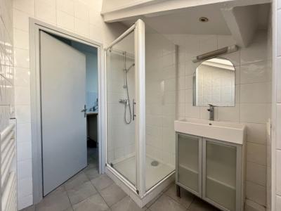 For rent Nice 2 rooms 25 m2 Alpes Maritimes (06000) photo 4