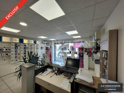 For rent Rives 51 m2 Isere (38140) photo 0