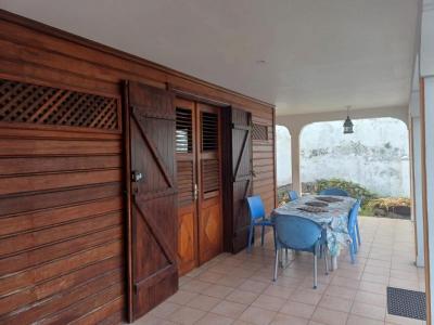 Acheter Maison 91 m2 Terre-de-bas