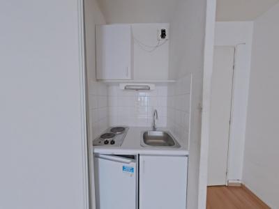 Louer Appartement 25 m2 Paris-11eme-arrondissement