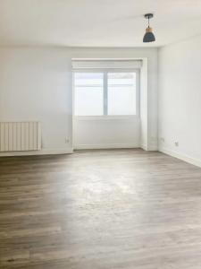 For sale Inzinzac-lochrist 2 rooms 40 m2 Morbihan (56650) photo 4