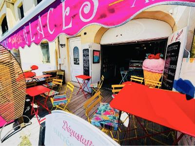 For sale centre ville, cole, comm 2 rooms 25 m2 Herault (34140) photo 0