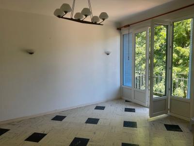 For sale PROCHE TARASCON A 9 rooms 117 m2 Ariege (09400) photo 2