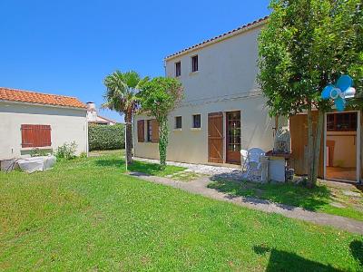 For sale 5 rooms 91 m2 Vendee (85470) photo 0