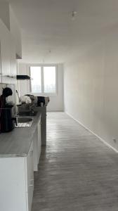 For sale A PROXIMIT DE LA GARE 2 rooms 46 m2 Puy de dome (63300) photo 1
