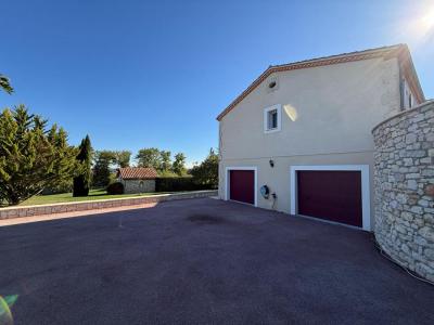 Acheter Maison 179 m2 Hautefage-la-tour