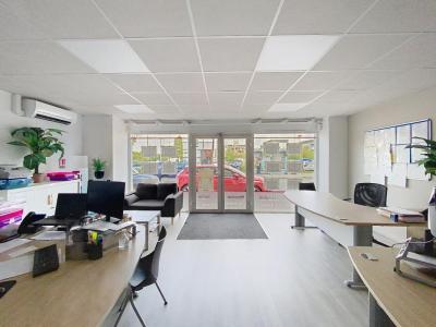For rent Villenave-d'ornon 136 m2 Gironde (33140) photo 1