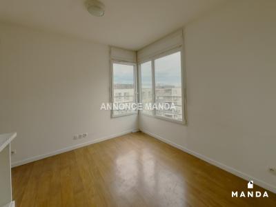 For rent Nanterre 1 room 31 m2 Hauts de Seine (92000) photo 2