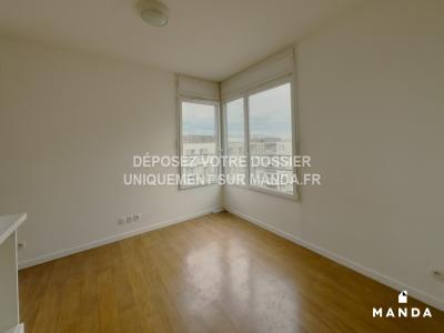 For rent Nanterre 1 room 31 m2 Hauts de Seine (92000) photo 2