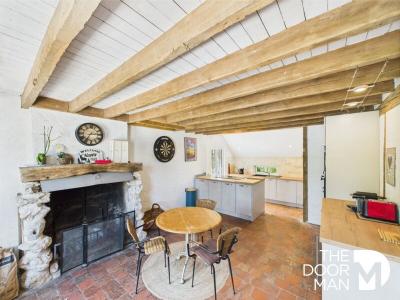 For sale Cour-cheverny 7 rooms 128 m2 Loir et cher (41700) photo 3