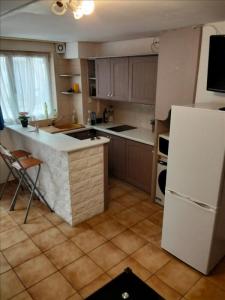 For rent Paris-17eme-arrondissement 2 rooms 43 m2 Paris (75017) photo 0