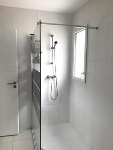 For rent Villenave-d'ornon 4 rooms 100 m2 Gironde (33140) photo 2