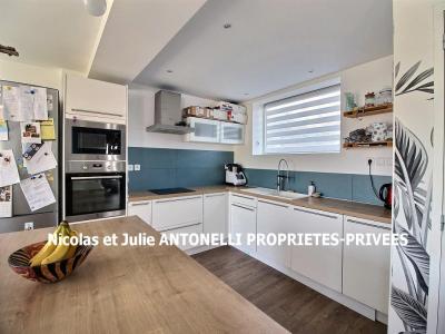 For sale Unieux 6 rooms 118 m2 Loire (42240) photo 2