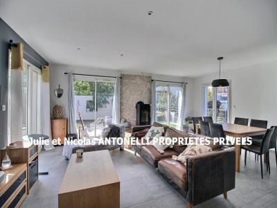 For sale Saint-genest-lerpt 6 rooms 147 m2 Loire (42530) photo 4