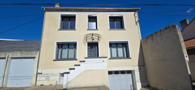 For sale Perigueux 6 rooms 163 m2 Dordogne (24000) photo 0