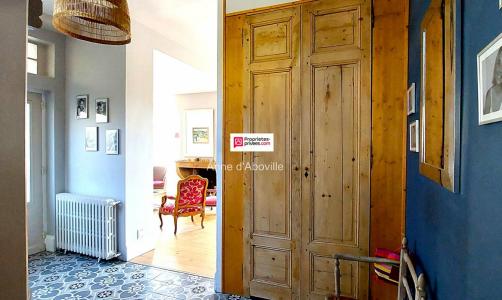 For sale Tassin-la-demi-lune 8 rooms 190 m2 Rhone (69160) photo 0