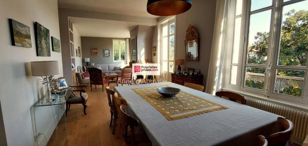 For sale Tassin-la-demi-lune 8 rooms 190 m2 Rhone (69160) photo 4