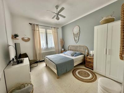 For sale Laudun 9 rooms 220 m2 Gard (30290) photo 4