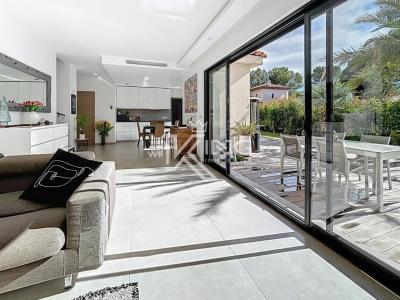 For sale Saint-raphael 5 rooms 152 m2 Var (83700) photo 2