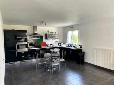 Louer Maison Acigne 1350 euros