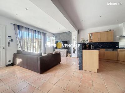 For sale Gardanne 4 rooms 78 m2 Bouches du Rhone (13120) photo 2