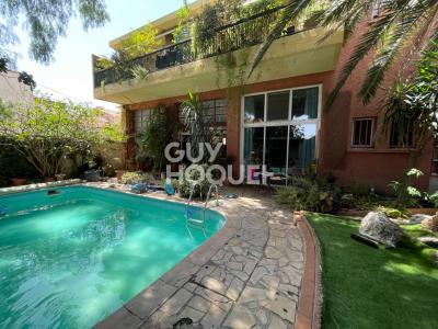 For sale Perpignan 9 rooms 223 m2 Pyrenees orientales (66000) photo 2