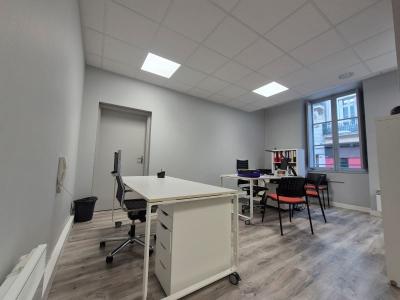 Louer Bureau 36 m2 Angers