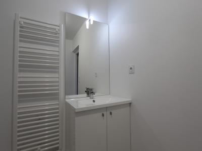 For rent Nantes 2 rooms 46 m2 Loire atlantique (44000) photo 3
