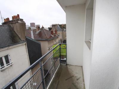 For rent Nantes 3 rooms 62 m2 Loire atlantique (44000) photo 2