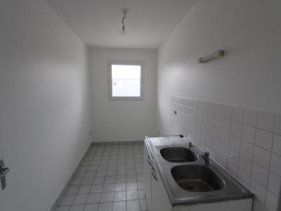 For rent Nantes 3 rooms 62 m2 Loire atlantique (44000) photo 3