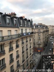 For sale Paris-15eme-arrondissement 2 rooms 40 m2 Paris (75015) photo 2