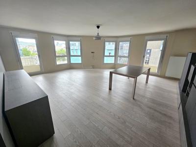 Louer Appartement 113 m2 Clermont-ferrand