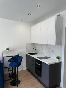 For rent Paris-17eme-arrondissement 1 room 23 m2 Paris (75017) photo 2