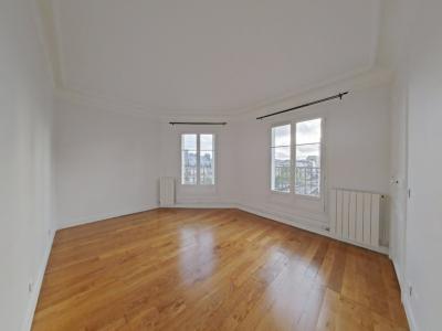 For rent Paris-17eme-arrondissement 3 rooms 85 m2 Paris (75017) photo 3