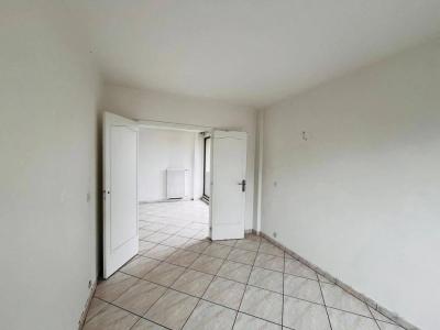 For sale Colombes 5 rooms 80 m2 Hauts de Seine (92700) photo 3
