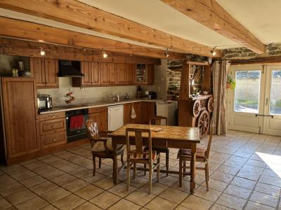 For sale 7 rooms 145 m2 Puy de dome (63420) photo 2