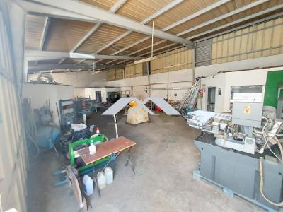 Annonce Location Commerce Sainte-clotilde 974