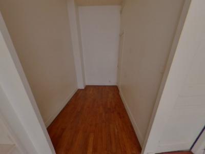 For rent Lyon-7eme-arrondissement 1 room 48 m2 Rhone (69007) photo 1