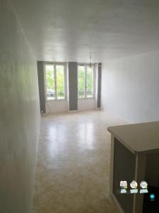 For rent Chateau-renard 3 rooms 83 m2 Loiret (45220) photo 1
