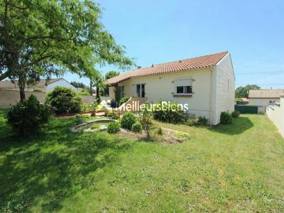 For sale Cholet 5 rooms 96 m2 Maine et loire (49300) photo 1